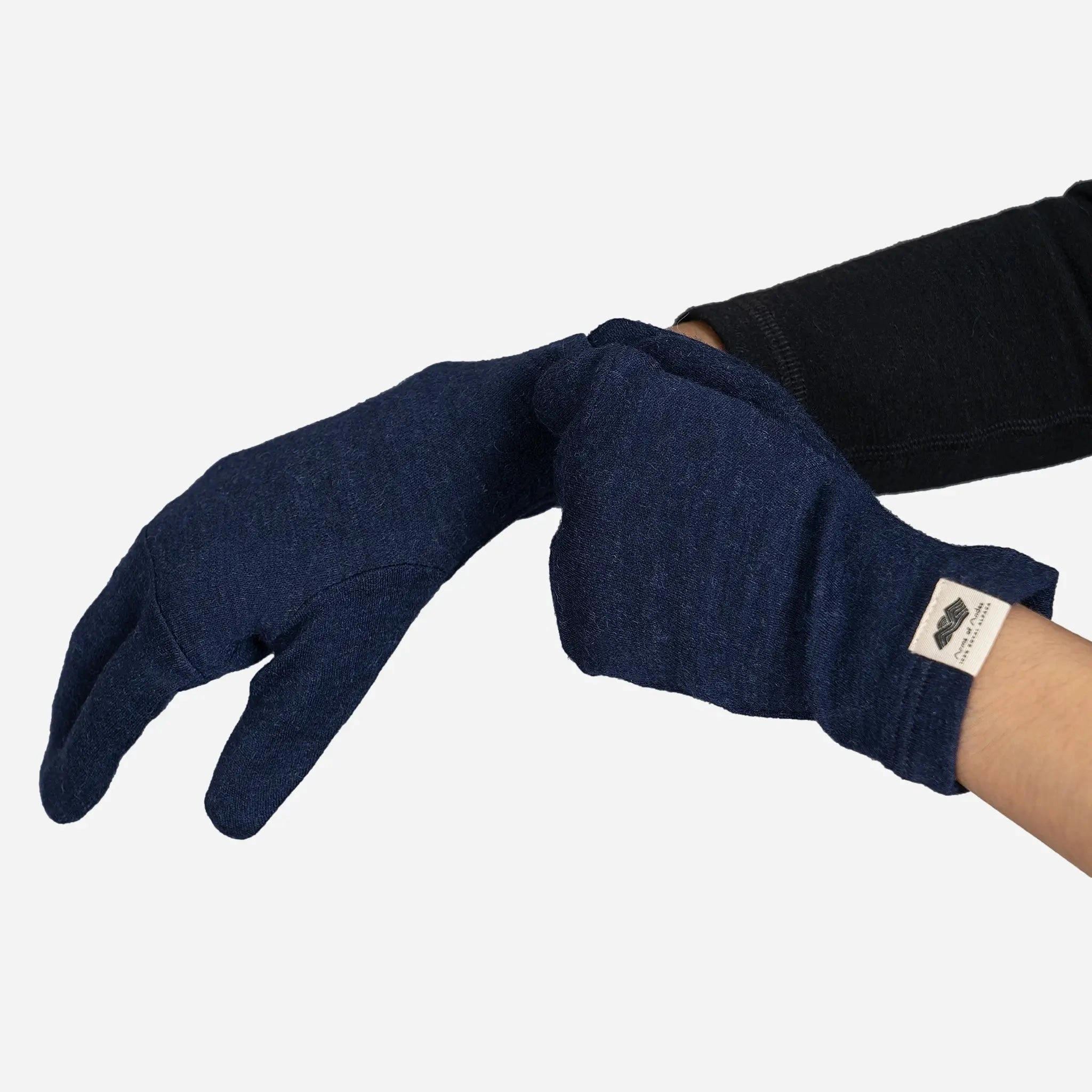 Cozy Unisex Alpaca Wool Gloves - Remarkably Lightweight Warmth for Everyone!